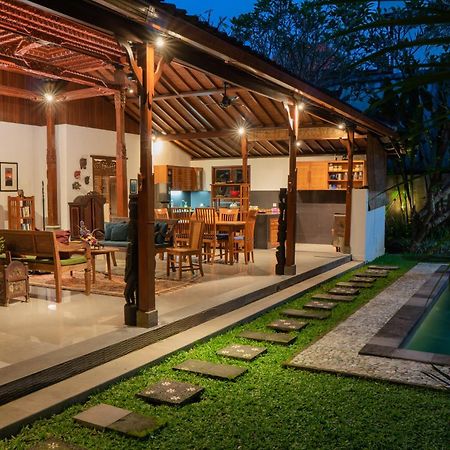 Rumah Joglo 乌布 外观 照片